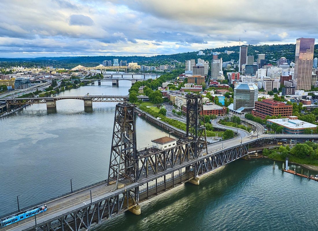 تور زمینی همراه با راهنما از سیاتل تا سان‌فرانسیسکو
